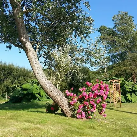 Otel La Roche Du Marais 2*