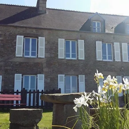 La Roche Du Marais 2*