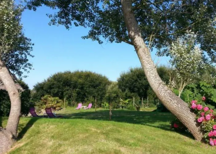 La Roche Du Marais Otel