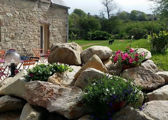 La Roche Du Marais 2*