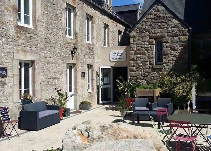 La Roche Du Marais Otel 2*