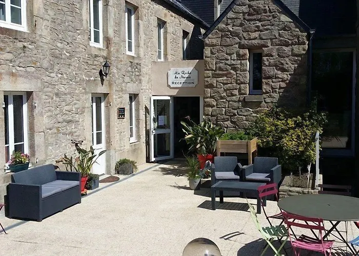 La Roche Du Marais 2*