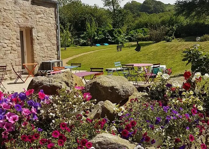 Otel La Roche Du Marais